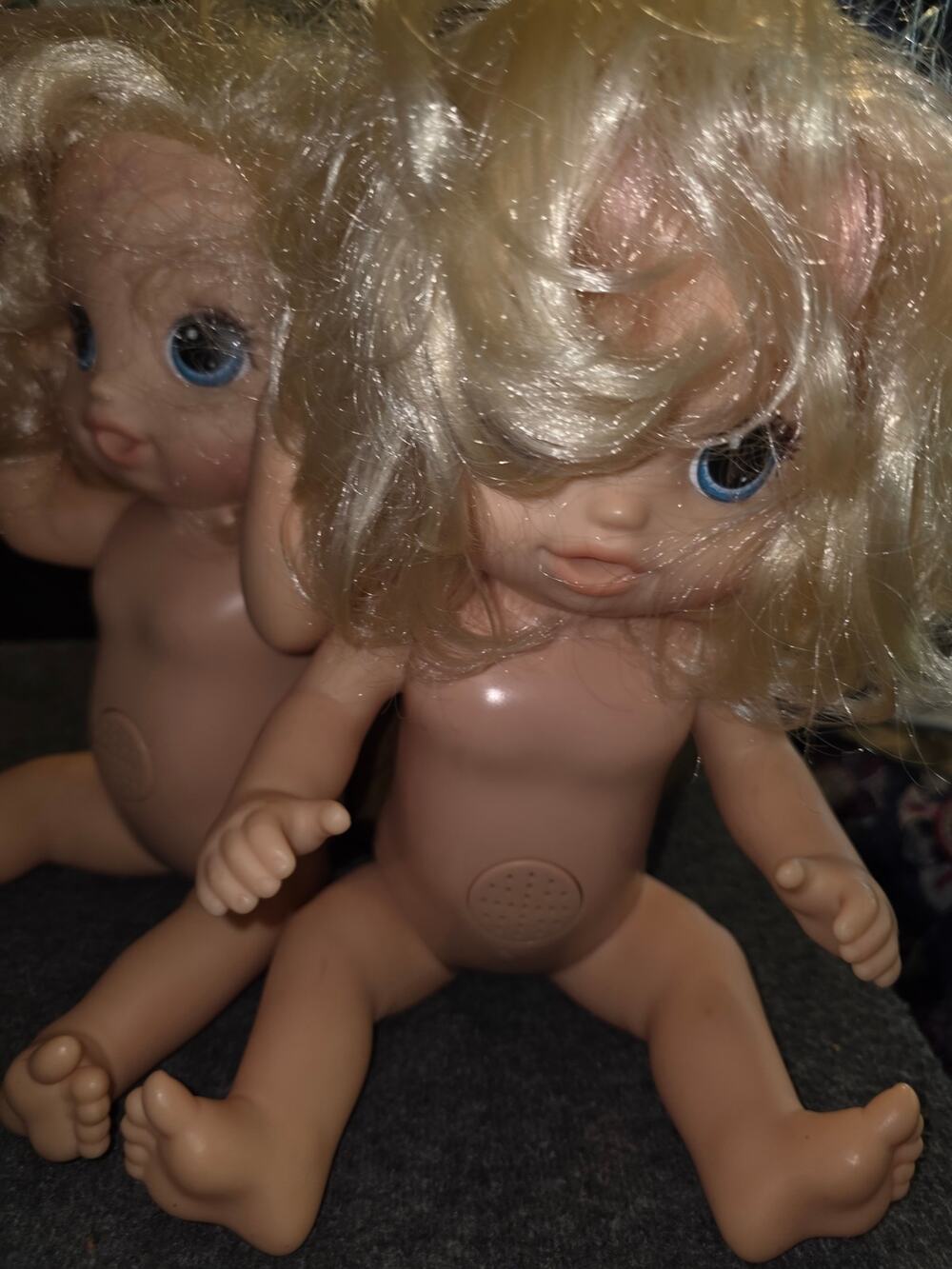 Pair 2 Hasbro Baby Alive Baby Wanna Walk Talking Dolls Blonde Twins Lot Working